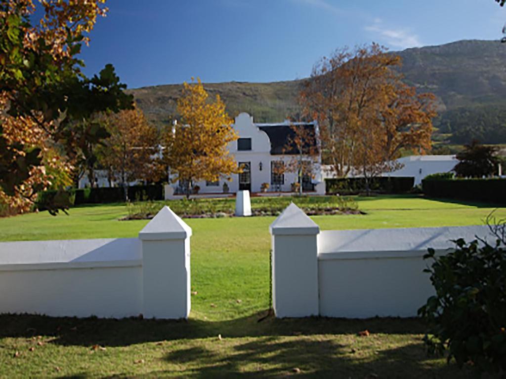 The Swellengrebel Hotel Swellendam Bagian luar foto
