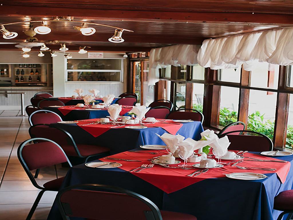 The Swellengrebel Hotel Swellendam Bagian luar foto